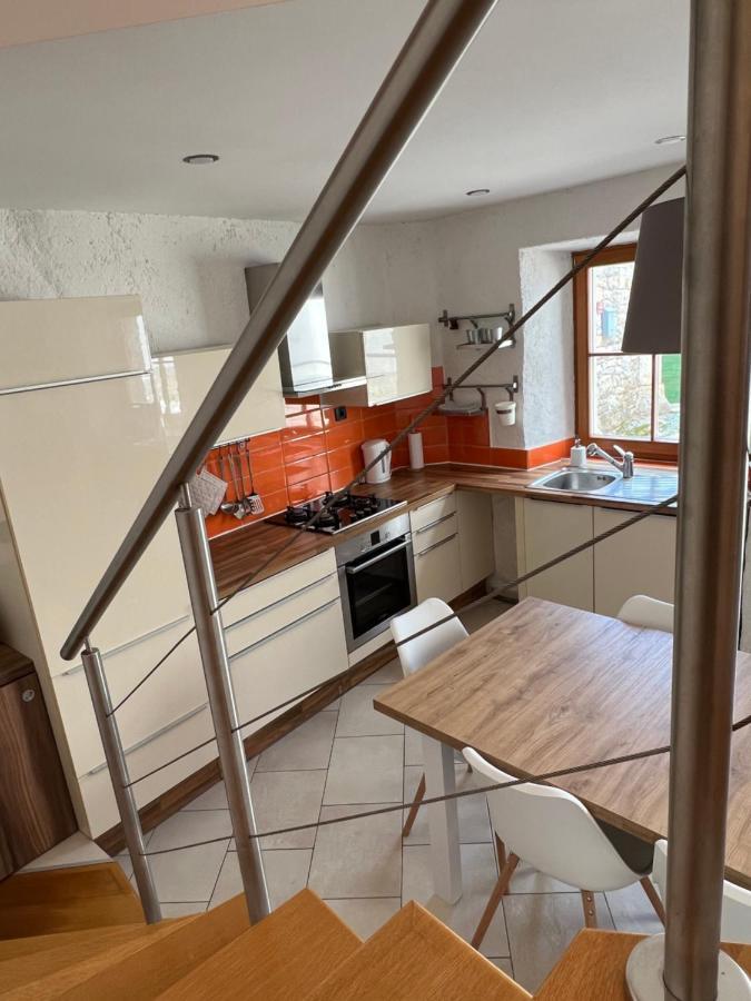 Guesthouse 45 Dutovlje Eksteriør bilde